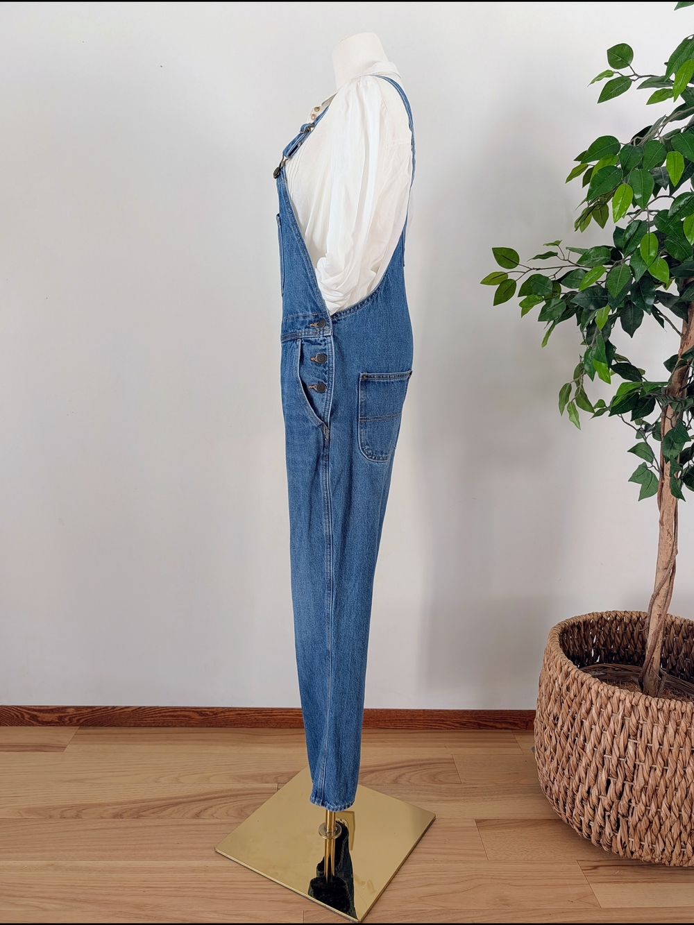 Old Navy Floral Embroidered Denim Overalls - 4 - Picture 5 of 12